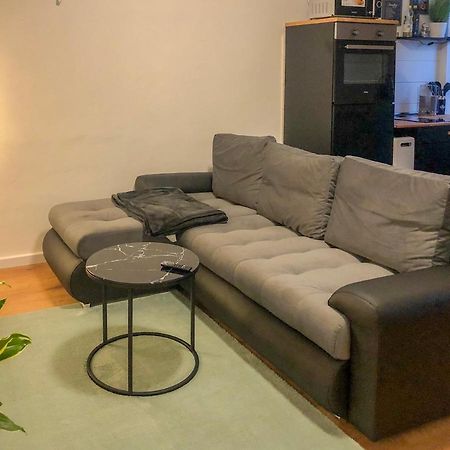 Gruene Oase Mit Balkon I Eg Apartment Duisburg Bagian luar foto
