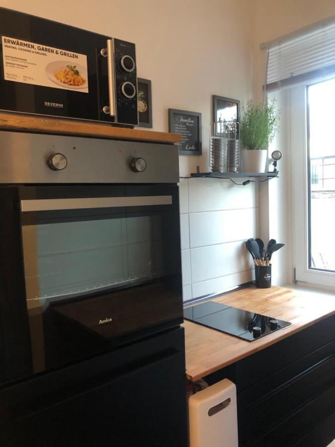 Gruene Oase Mit Balkon I Eg Apartment Duisburg Bagian luar foto