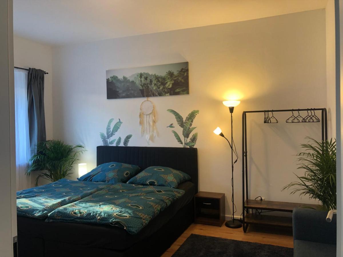 Gruene Oase Mit Balkon I Eg Apartment Duisburg Bagian luar foto